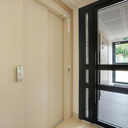 La Residence Alpha Viroflay 201 - 1 Chambre - 4 Pers Exteriör bild